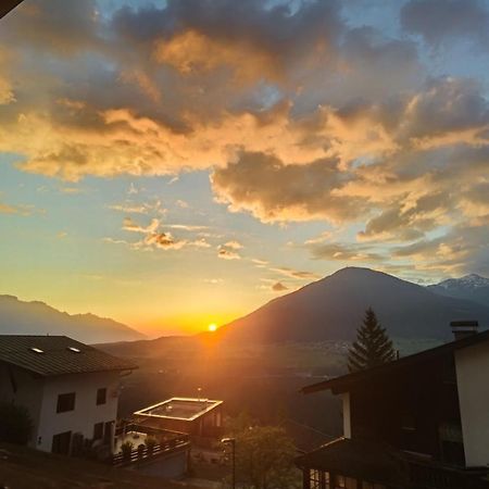 Apartment Bergblick Kreith über Innsbruck Buitenkant foto